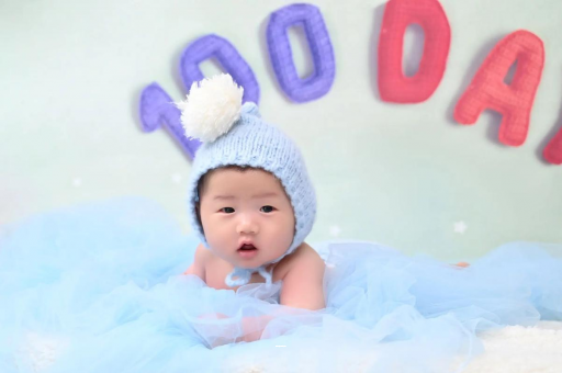 滁州宝宝不哭不闹正常吗